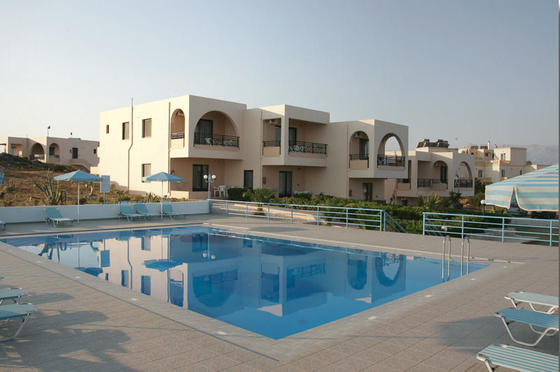 Nanakis Beach Apartments Stavrós Esterno foto