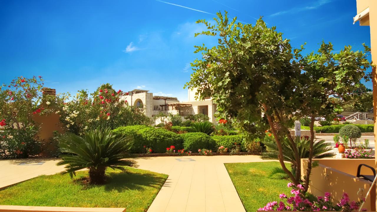 Nanakis Beach Apartments Stavrós Esterno foto